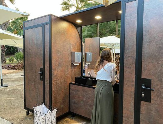 loguer de sanitaris per casaments - lavabos portàtils per bodes - sanitaris de luxe per casaments - banys portàtils per bodes-