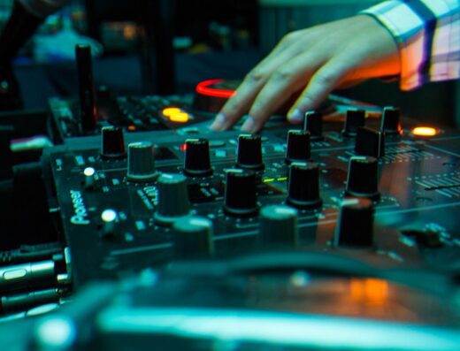 dj per casaments - dj per bodes - musica per casaments - casaments de catalunya