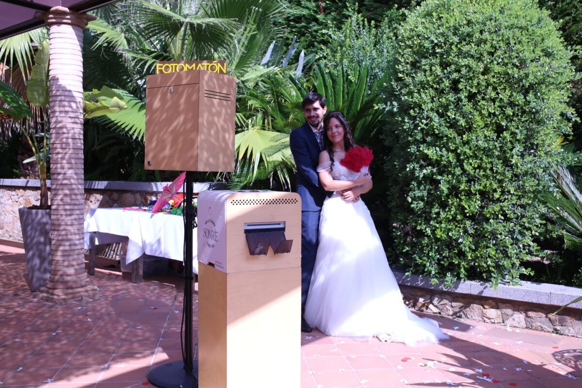 fotomaton per casaments - fotomaton per bodes - fotomaton casaments catalunya - fotomaton per celebracions